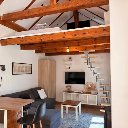 Tiny House M-m * زادار